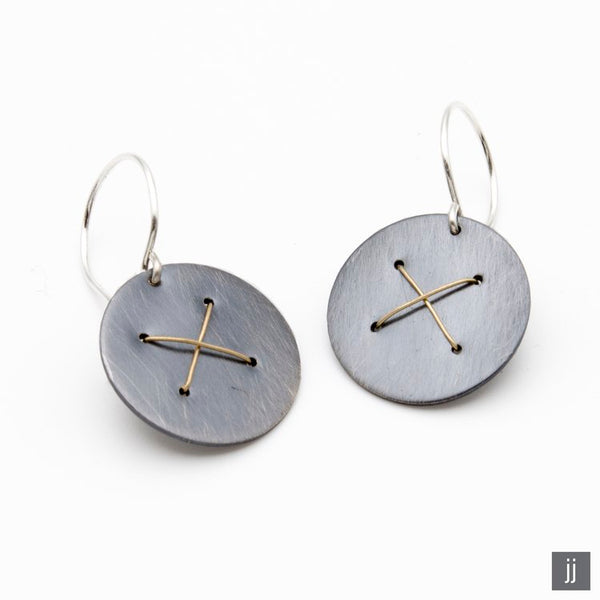 Jynx Round Earrings