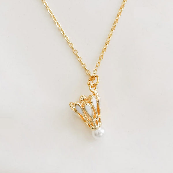 Shuttlecock Necklace with Pearl